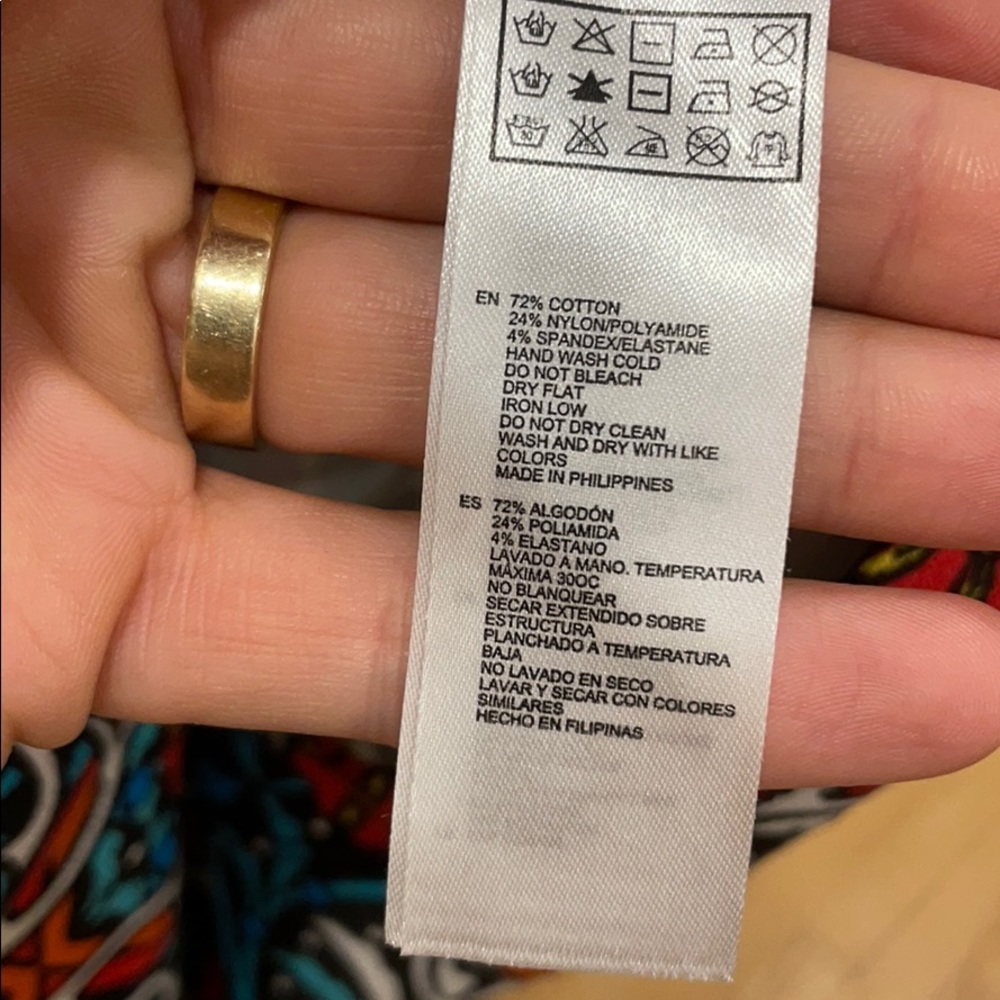 Abstract / Stained Glass Patterned Dress - Picture 4 of 4